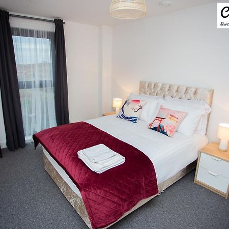 Cocooonstays Short Lets & Accommodation Slough Exterior foto